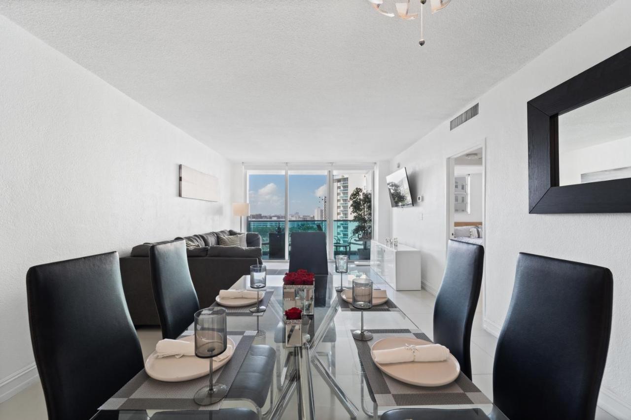 Luxury Beachfront Condo Private Beach Access, Pool & Game Room!!! Χόλιγουντ Εξωτερικό φωτογραφία