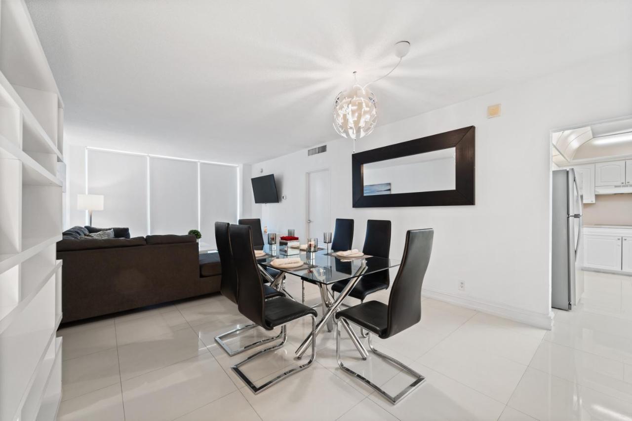 Luxury Beachfront Condo Private Beach Access, Pool & Game Room!!! Χόλιγουντ Εξωτερικό φωτογραφία